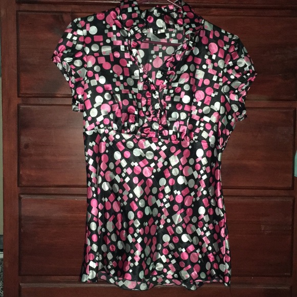 Blouse - Picture 2 of 3